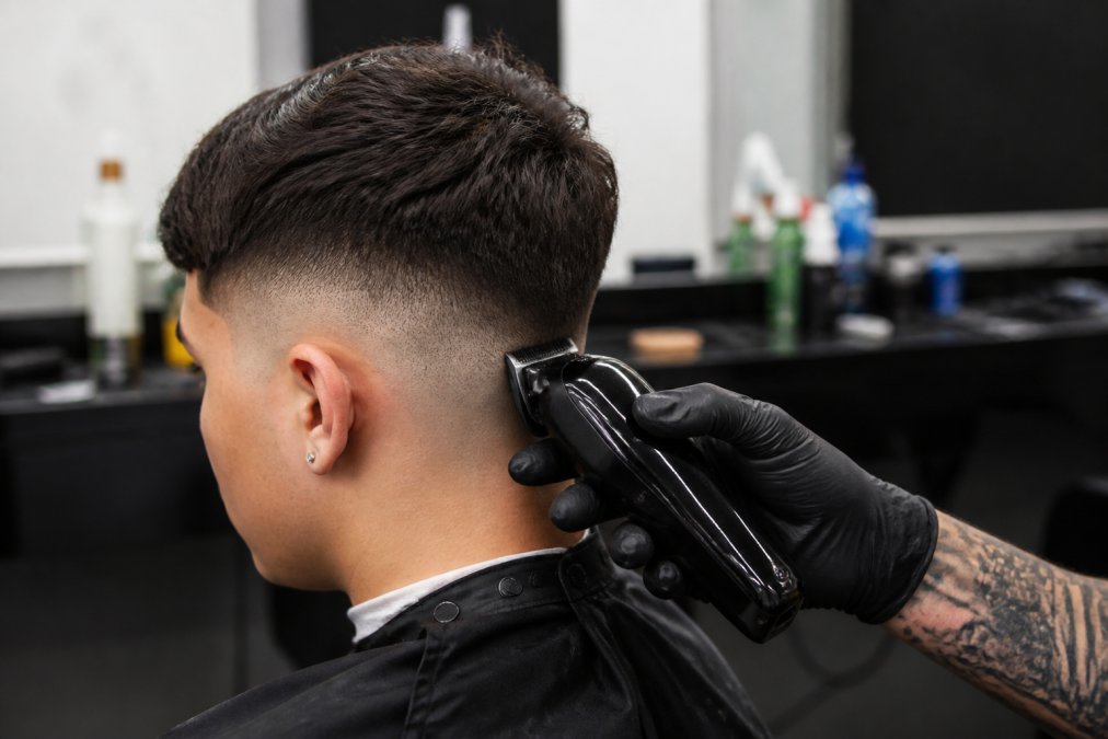 Best Clippers for Skin Tight Fades: Pro Guide