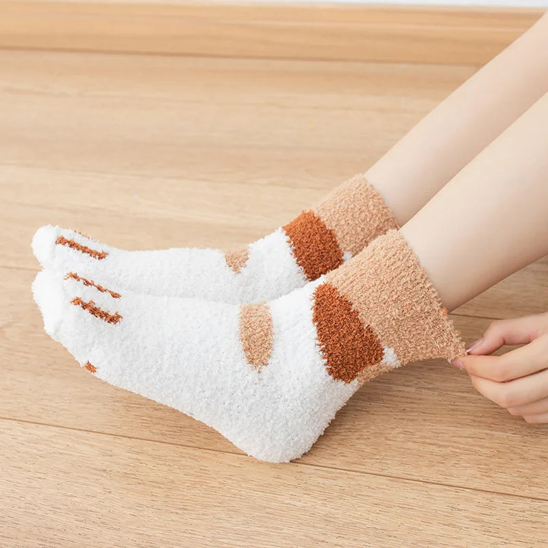 Women Socks Winter Warm Fluffy Socks Cute Animal Claw Cat Paw Footprint Fuzzy Socks Thicken Coral Fleece Home Floor Sleep Socks