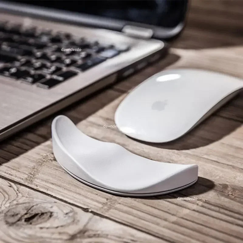 Ergonomic Silicone Mouse Pad with Wrist Rest – Non-Slip Gel Support Mat for Office, Gaming, and PC