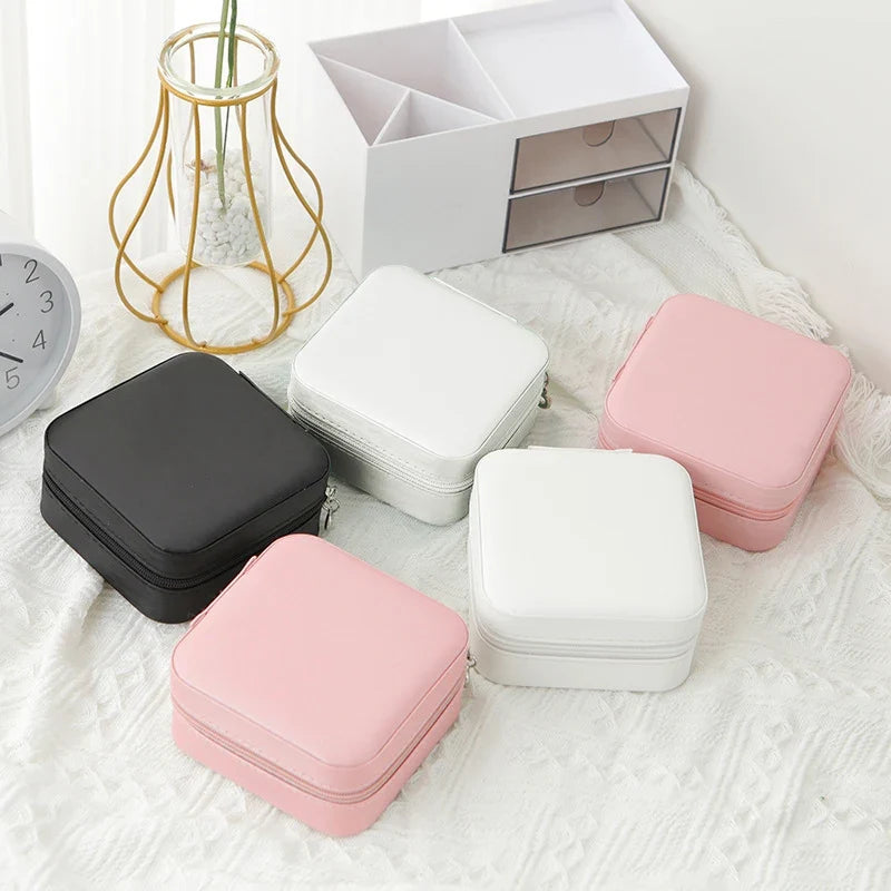 1PCS Single Layer Leather Jewelry Storage Box – Travel Case for Women in Black, White & Pink