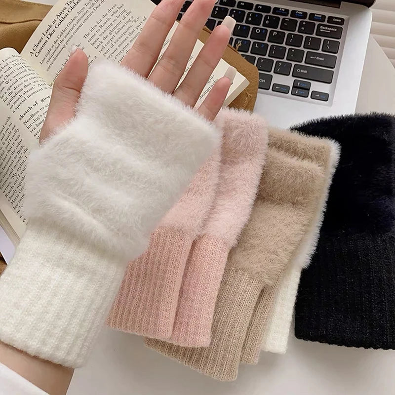 Women’s Soft Mink Fleece Fingerless Gloves – Knitted Plush Half-Finger Winter Mittens for Driving, Writing & Cold Weather Warmth