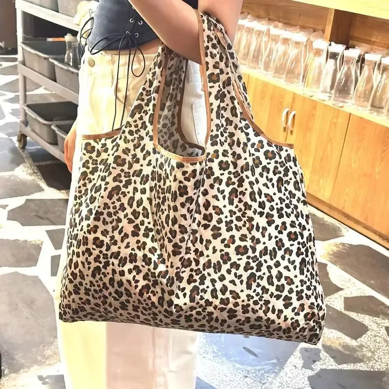 Eco-Friendly Leopard Print Tote – Foldable & Stylish