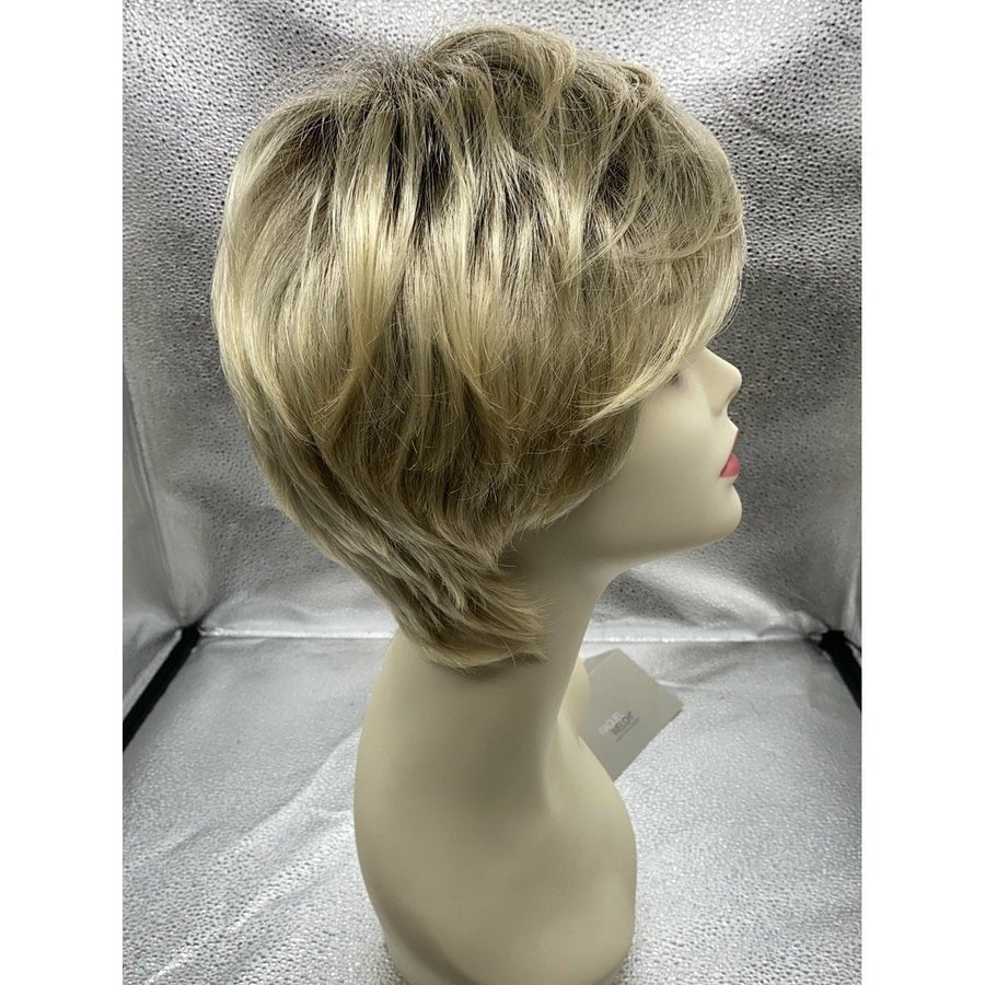 Raquel Welch Crushing on Casual Wig Hairpiece New With Tags