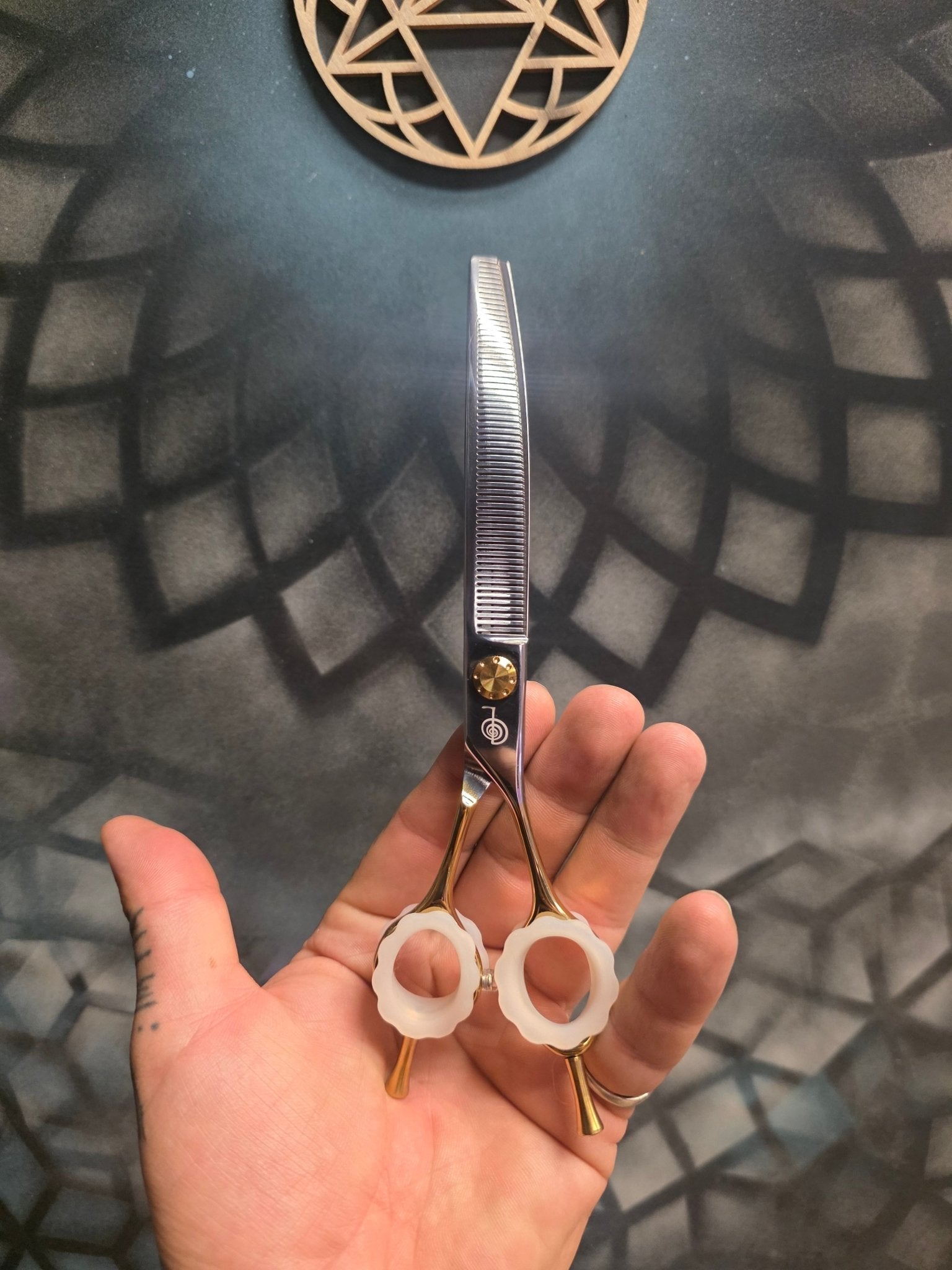 Reiki Shears Golden Touch Midas Curved Thinner