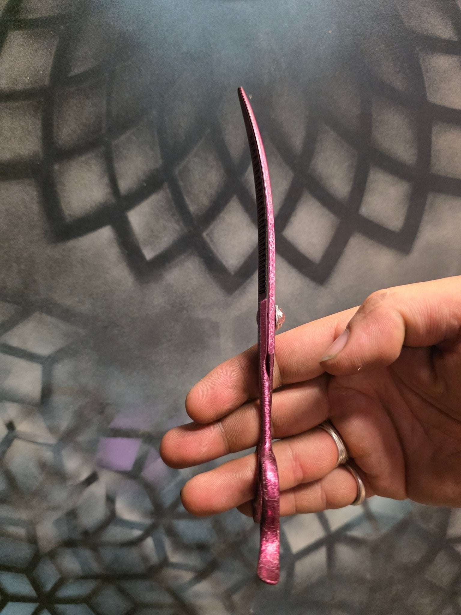 Reiki Shears - Pink Unicorn Reversed Curved Chunker