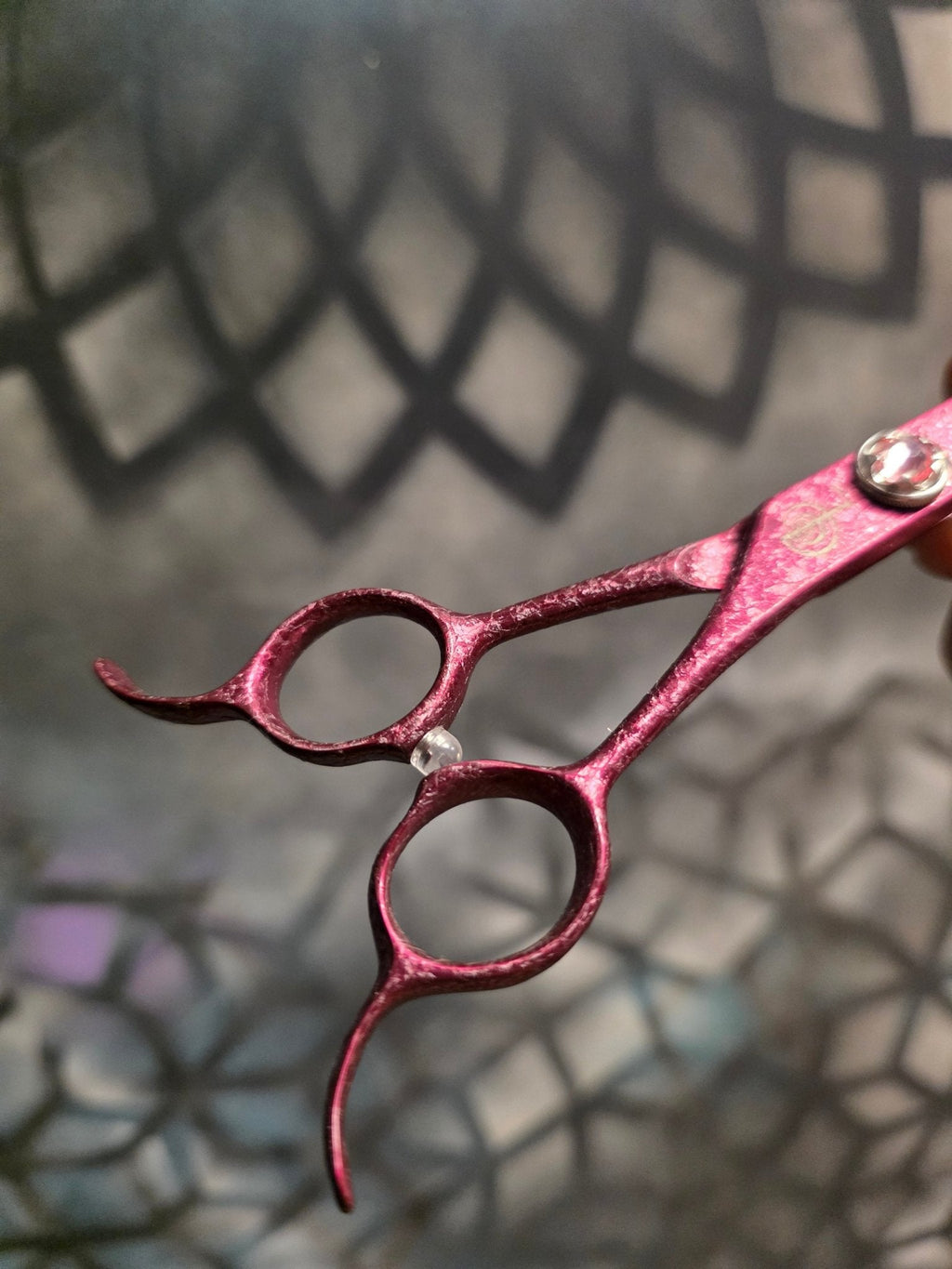 Reiki Shears - Pink Unicorn Reversed Curved Chunker