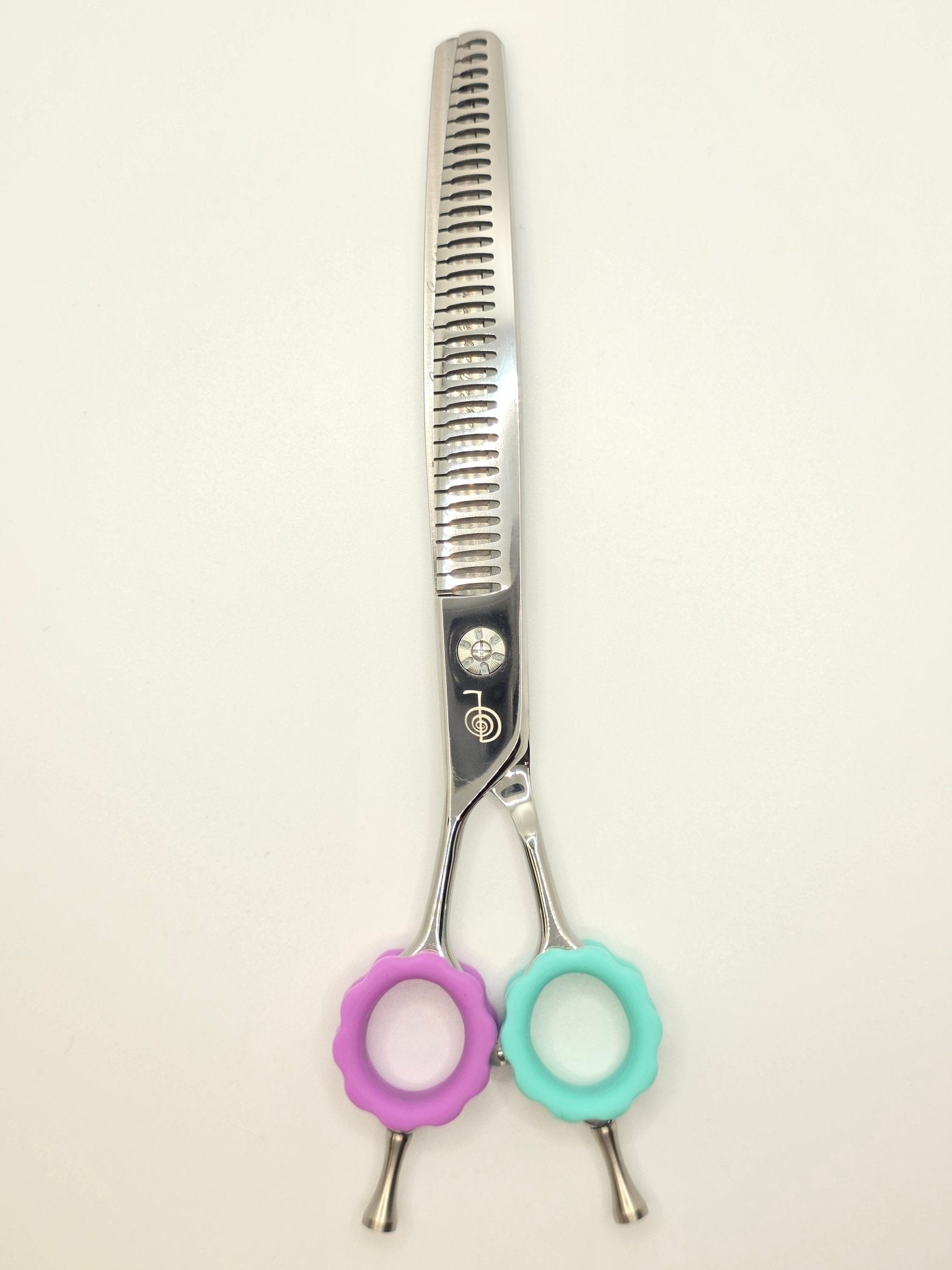 Reiki Shears - Southpaw Curved Blender - Cat The Dog Groomer Signature Collection