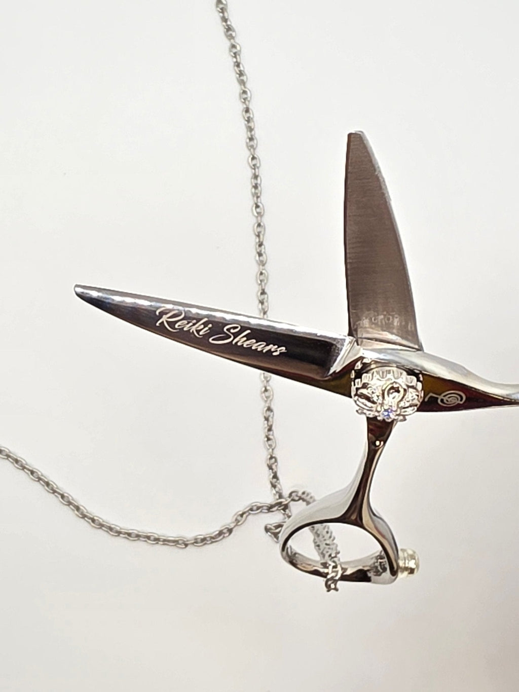 Reiki Shears - The Grot Mini Detailer