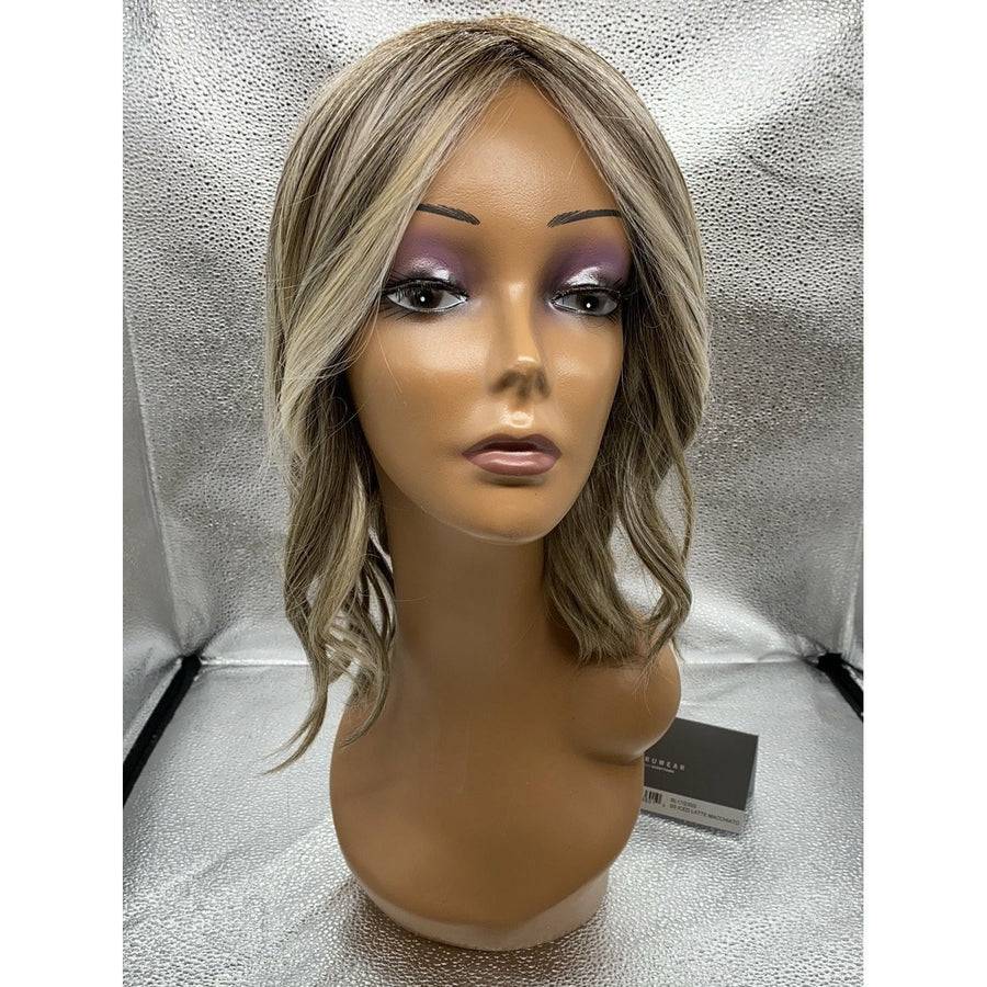 Raquel Welch Simmer Elite Wig, New With Tags